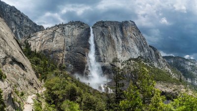 Majestic Yosemite Waterfall Wallpaper HD 4K Aesthetic Nature Scene