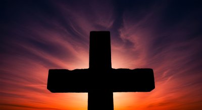 Aesthetic Cross Silhouette Sunset Wallpaper HD 4K - Spiritual Background
