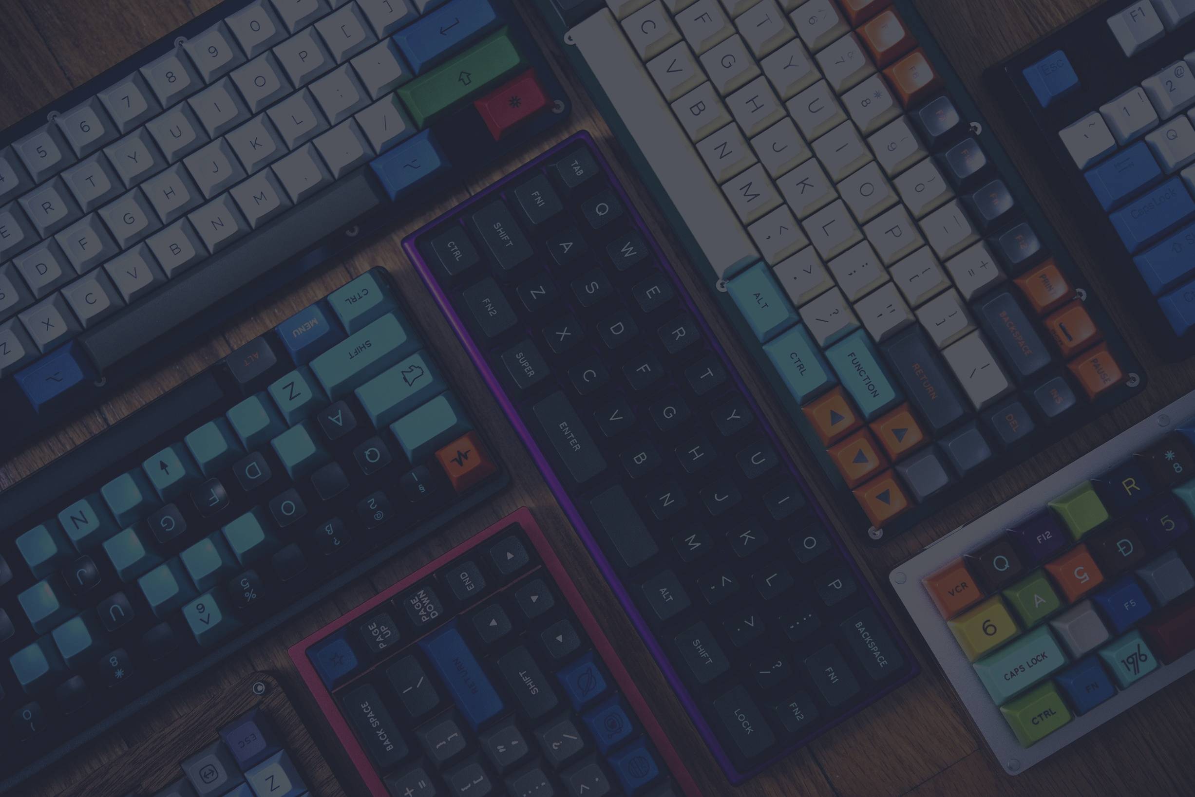 Aesthetic Custom Mechanical Keyboards Wallpaper HD 4K Tech Setup