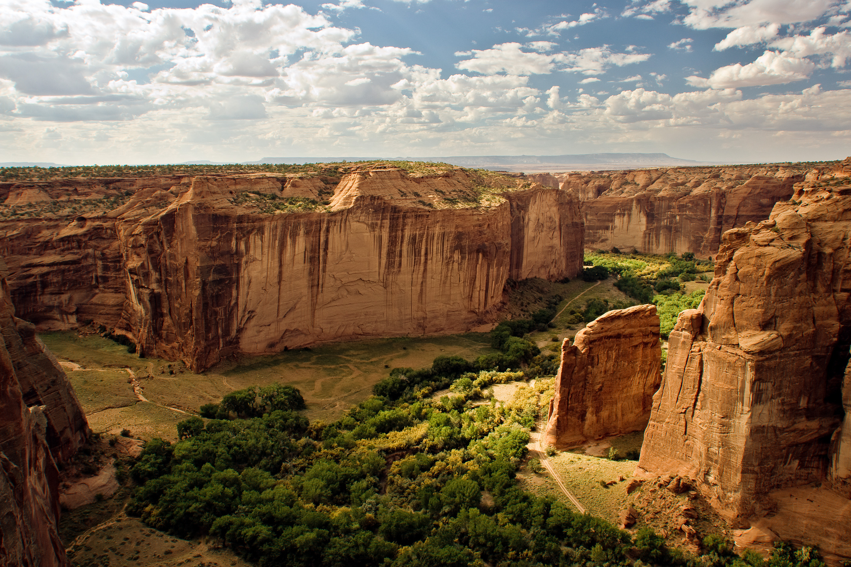 Canyon de Chelly National Monument HD 4K Aesthetic Nature Wallpaper