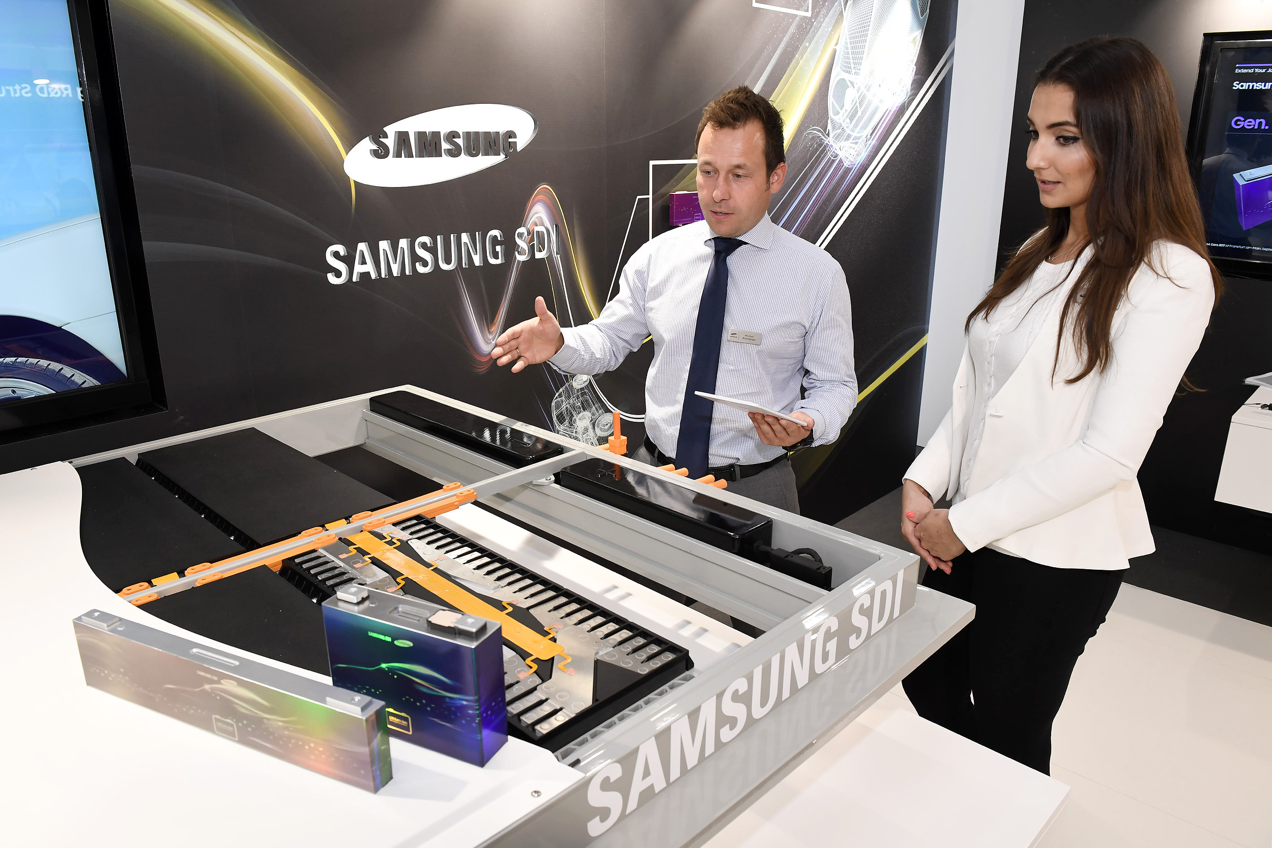 Samsung Galaxy S24 Ultra Sematkan Teknologi Mobil Listrik Untuk Naikan Kapasitas Baterai