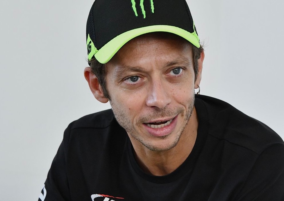 Valentino Rossi Perlakukan Adil Anggota VR46 Termasuk Luca Marini Adiknya